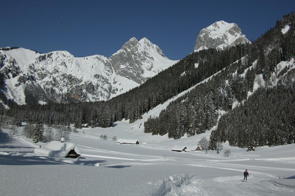 Отель Eisenerzer Hof Экстерьер фото